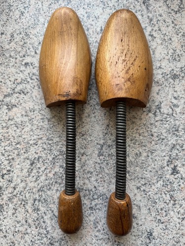 Paar schuhspanner aus - 2,