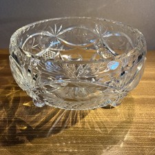 Schale Kristall mit Füßen