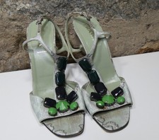 Prada strap sandaletten - prada, t-strap