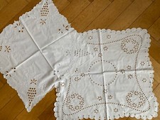 2 x Richelieu Tischdecke /