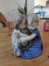 Royal Copenhagen Porzellan Figur - 2 Kinder mit Dakel - Nr. 707