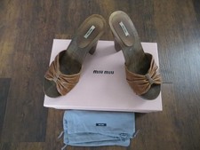 Miu Miu: High Heel Clogs, Sandalette,breiter Absatz ca 11 cm, dunkelbraun, Holz