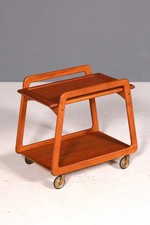 Schlichter Mid Century
