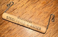 Alter Werbe Holz Paketgriff 