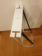PC Halterung unter