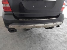 Mercedes ML164 original Stossfänger Stoßstange hinten PDC BJ2006 197 obsidiansch