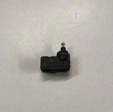 NEW actuator headlight range