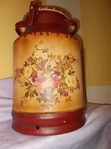 Milchkanne mit bauernmalerei - milchkanne,