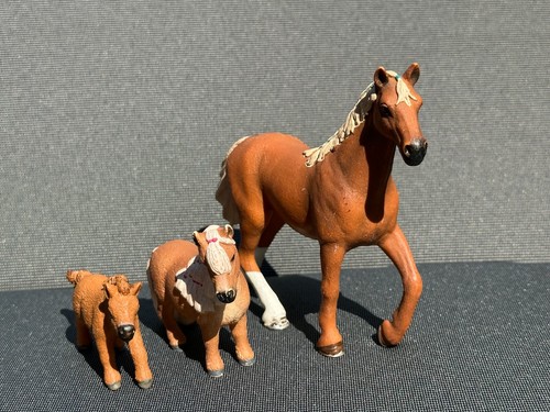 Schleich pferde set - 3x, stute