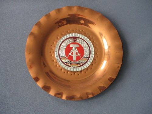 Ddr ehrengeschenk metall - ddr,