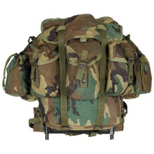 Army Alice Rucksack Medium M81 woodland camouflage mit Tragegestell