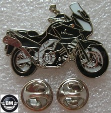 Pin Anstecker Suzuki DL 650 DL650 V-Strom Modell 2004 schwarz Motorrad 0962
