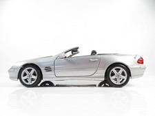 1:18 Maisto Mercedes Benz SLK Cabrio Dealer Edition B516