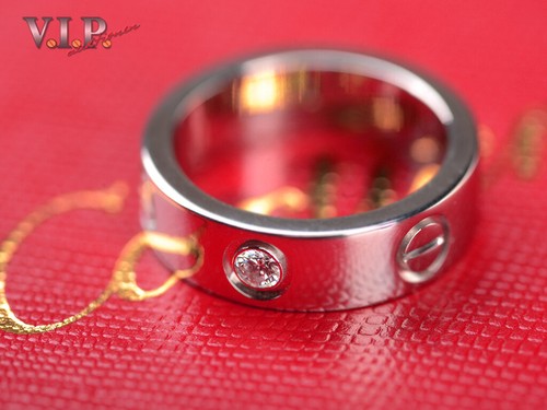 Cartier love ring - cartier,