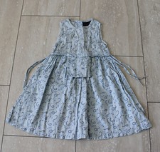 Sommer-Kleid hell-blau, Fein-Cord, Gr. 110 von Motivum Kidswear