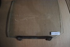 Mercedes Benz W108 Seitenscheibe Türscheibe klar hinten rechts W108 S-Klasse