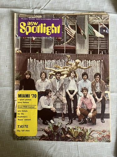 Rare new spotlight magazine - rare,