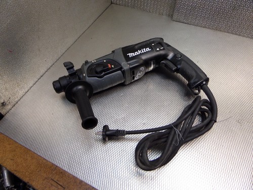 Makita 2470 780w - -,