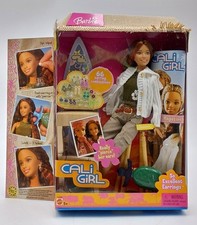 2004 Cali Girl So Excellent Earrings Summer Barbie Puppe / Mattel C6789, NrfB