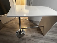 Bartisch in Hochglanz Weiß