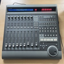 MACKIE CONTROL UNIVERSAL Midi DAW 8-Kanal Controller - geprüft vom Händler