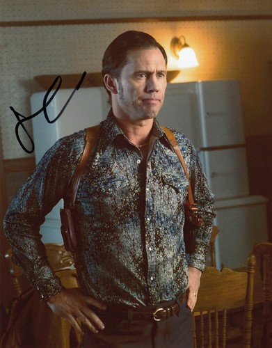 Jeffrey donovan burn notice - jeffrey,