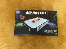 Mini Airhockey Tischspiel 2 Pucks und 2 Drücker für Kinder & Erwachsene LED Lichter