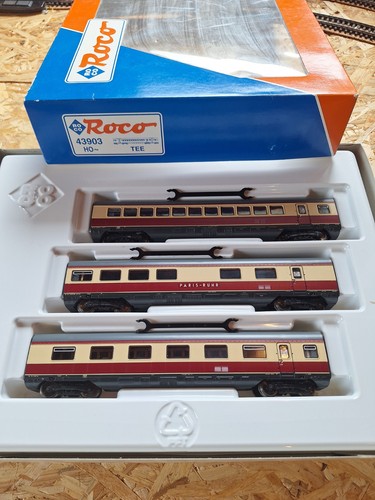 Roco tee 5 - tee, vt