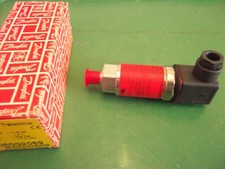 Danfoss Drucksensor Transmitter AKS32 060G2069 Neu OVP