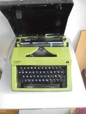 Olympia Monika - Schreibmaschine Vintage Mechanisch Germany um 1970
