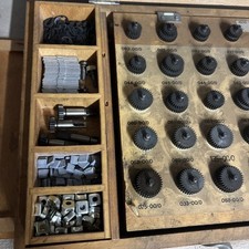 Mercedes UNIMOG SK Oldtimer LKW Tachometer Angleich Zahnräder