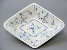 Rauenstein sehr seltene Raute Rhombus Schale Strohblume Strohmuster um 1850