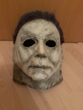 Michael Myers Maske aus