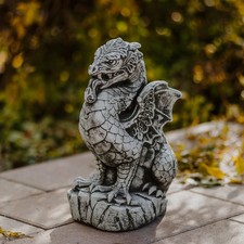 Steinstatue des feurigen