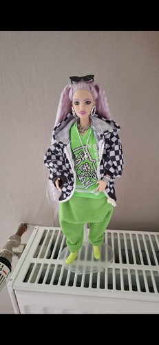 Barbie extra reihe neu - reihe, und