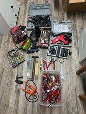 Werkzeugkonvolut, Schraubenzieher, Zangen, Akkuschrauber, Lampe, Bits, Hammer
