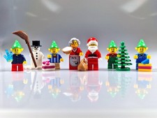 Minifiguren Weihnachts-Sets mit Weihnachtsmann, seiner Frau, Wichtel, Schneemann