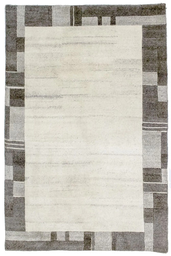 Modern carpet hand - , knotted
