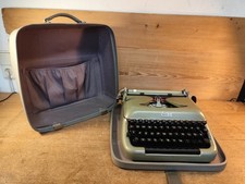 DDR Reiseschreibmaschine Schreibmaschine Erika Mod. 10 Seidel & Naumann Koffer