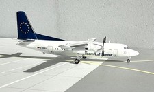 12856 D-AFKL Fokker 50 Team Lufthansa, 1:200 Herpa 553773