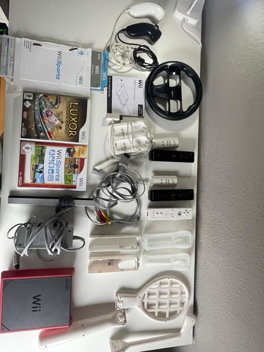 Verkaufe wii mini rot mit - wii, in