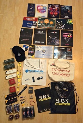 Feuerwerk kataloge merch - feuerwerk, &
