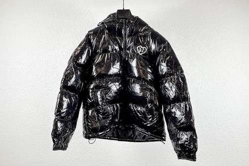 Thea3b verse logo puffer - logo,