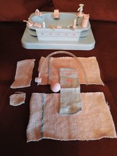 Alte Barbie Heart Family Bath