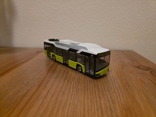 Bus modell solaris urbino - solaris,