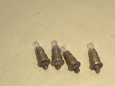 MB Ponton W 105  W120/121 Lampenfassung für Kombiinstrument