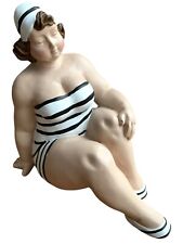 Mollige Badenixe Frau Badeanzug Maritime Sauna Badezimmer Dekofigur Vintage Stil