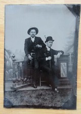 Altes Portrait Foto auf Metall