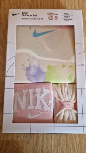 Nike piece set - nike, baby