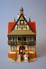 Vollmer / Fachwerkhaus / Patrizierhaus / Rathaus / Figuren aus Rückbau  ( H 3 )